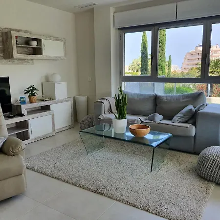 Quiet Modern With A Large Sunny Garden! Apartment Dehesa de Campoamor (Orihuela Costa)