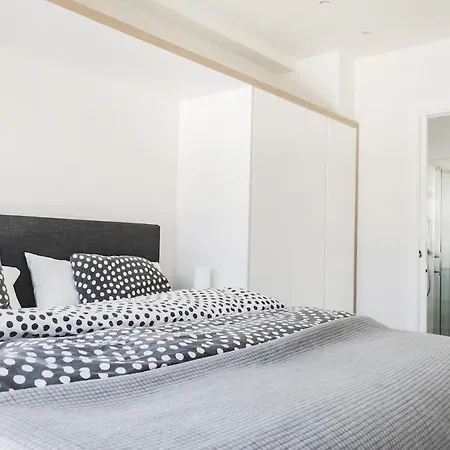 Quiet Modern With A Large Sunny Garden! Dehesa de Campoamor (Orihuela Costa)